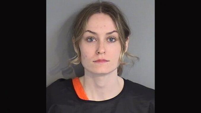 US Shocker: Nurse Abuses Specially-Abled Woman in Florida, Caught on Camera Taping Victim's Mouth and Shaking Her Breathing Machine; Arrested