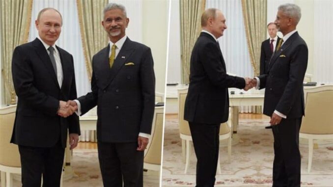 EAM S Jaishankar Calls on Russian President Vladimir Putin in Moscow (See Pics)