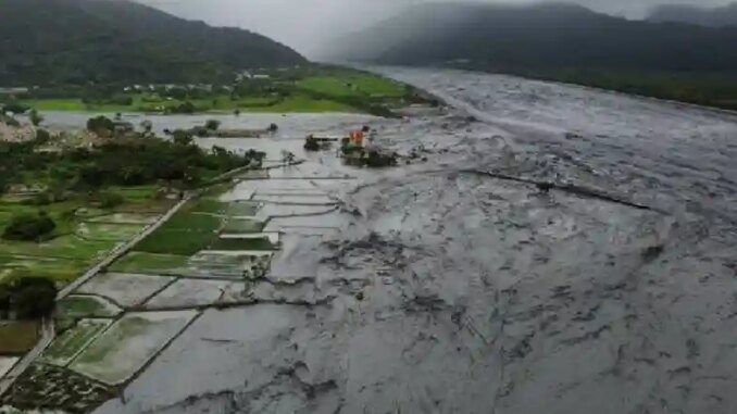 Super Typhoon Ragasa Leaves Hong Kong After Setting Record for Second-Longest-Standing Top Alert