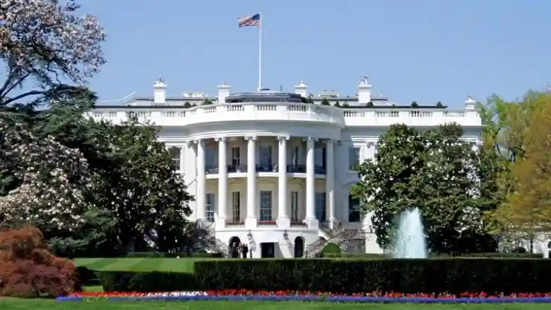 US Government Shutdown 2025: White House Orders Federal Agencies to Implement Shutdown Plans After Senate Fails to Pass Funding Bill